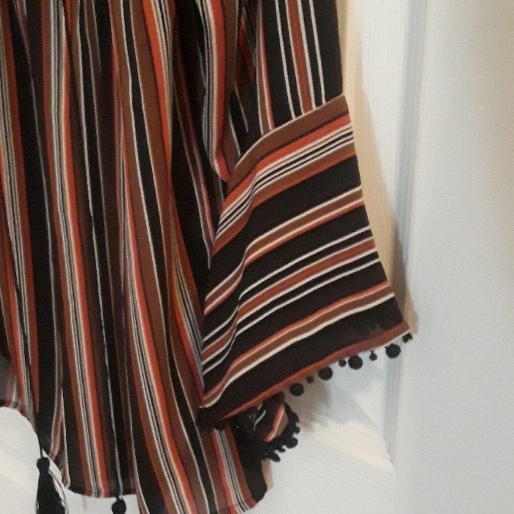 Multi-colored top - Picture 2 of 8